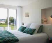chambre vue mer grand lit